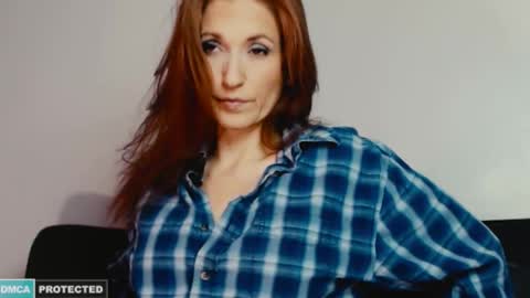 TIANNA online show from February 2026 02:01:02 AM