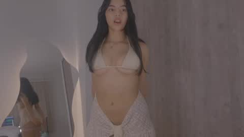 Snapshot of tiaraaa_02 chatting on March 2025 02:54:01 AM Tiaraaa 02 online show from March 2025 02:54:01 AM