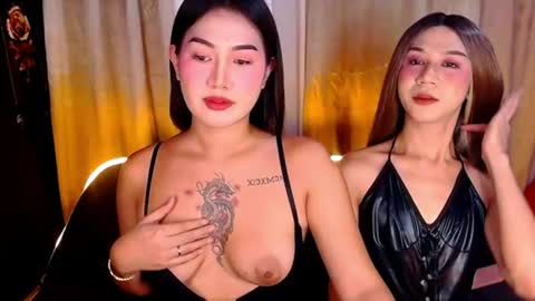 tiarrafoxs online show from July 2026 09:59:02 AM