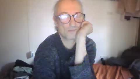 Snapshot of tiddles12345 chatting on May 2026 03:09:02 PM tiddles12345 online show from May 2026 03:09:02 PM