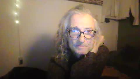 Snapshot of tiddles12345 chatting on May 2026 11:55:01 PM tiddles12345 online show from May 2026 11:55:01 PM