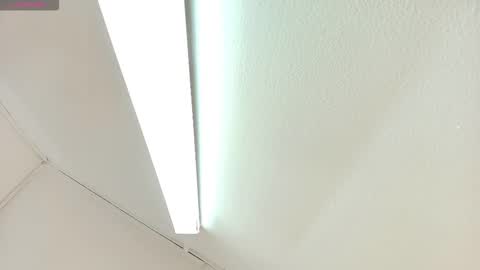 Tifani brown online show from February 2026 12:15:01 PM