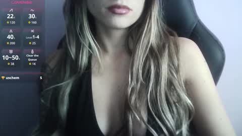 Tifanny online show from March 2026 09:53:02 PM