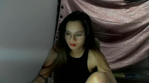 Snapshot of tifanny_foxdoll chatting on February 2025 07:06:02 PM Goddess Tifanny online show from February 2025 07:06:02 PM