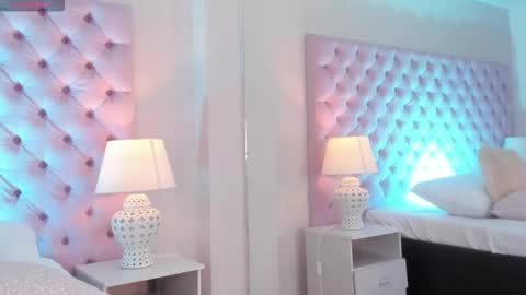 Snapshot of tifannywolf_ chatting on October 2025 04:33:01 PM Your Princess Tif online show from October 2025 04:33:01 PM