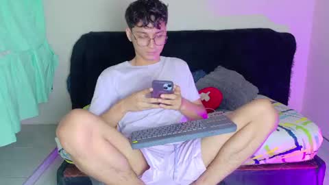 tifany_eiden online show from July 2026 08:31:02 AM