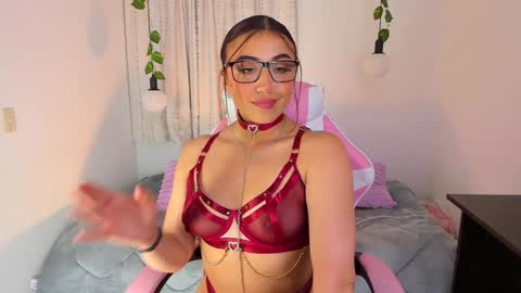 Tiffany online show from January 2025 03:26:02 AM