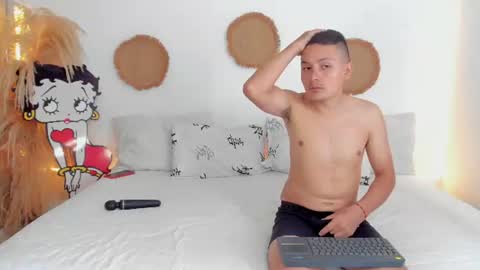 tifanyrossii online show from July 2026 05:39:01 PM