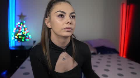 Snapshot of tiff001 chatting on December 2024 10:13:01 PM Tiffany online show from December 2024 10:13:01 PM