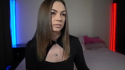 Snapshot of tiff001 chatting on March 2025 09:51:01 PM Tiffany online show from March 2025 09:51:01 PM