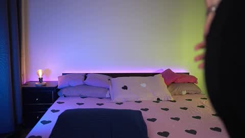 Snapshot of tiff001 chatting on September 2025 08:21:01 PM Tiffany online show from September 2025 08:21:01 PM