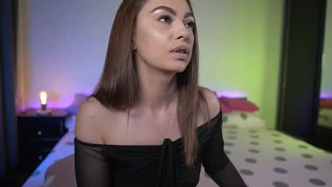 Snapshot of tiff001 chatting on September 2025 08:21:01 PM Tiffany online show from September 2025 08:21:01 PM