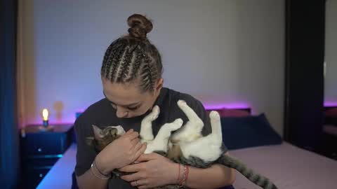 Tiffany online show from February 2026 09:20:01 PM