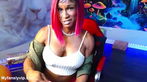 Snapshot of tiffanilove chatting on October 2025 03:12:01 PM Tiffani Love online show from October 2025 03:12:01 PM