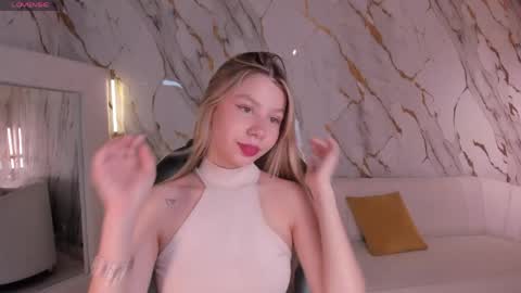 Tiffanny Sins online show from June 2026 02:23:01 AM