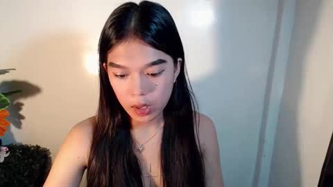 tiffany_amberx online show from April 2026 09:30:02 PM