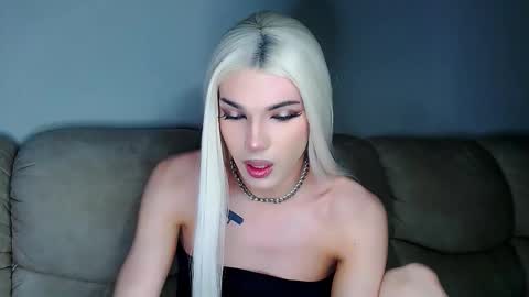 Snapshot of tiffany_smitch chatting on November 2025 11:42:02 AM Tif online show from November 2025 11:42:02 AM