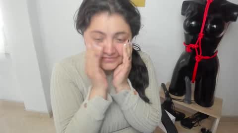 TiffanyAmazing online show from September 2025 12:39:02 PM