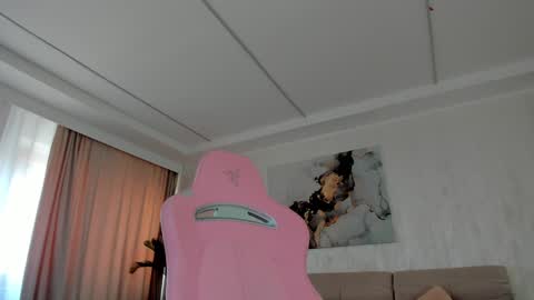 Tiffany Houston online show from March 2025 01:07:01 PM