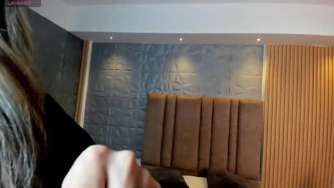 tiffanyhoustton online show from February 2026 11:52:01 AM