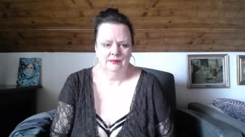 TiffanyMature online show from April 2026 09:12:02 AM