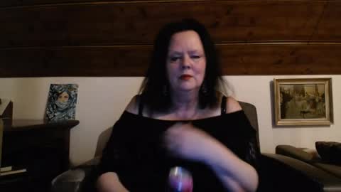 TiffanyMature online show from April 2026 08:14:02 PM