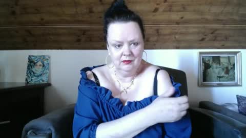 TiffanyMature online show from May 2026 02:55:01 PM
