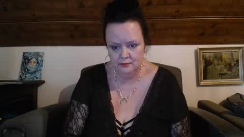 TiffanyMature online show from May 2026 02:45:01 PM