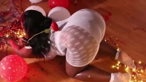 tifanny online show from May 2026 07:48:01 AM