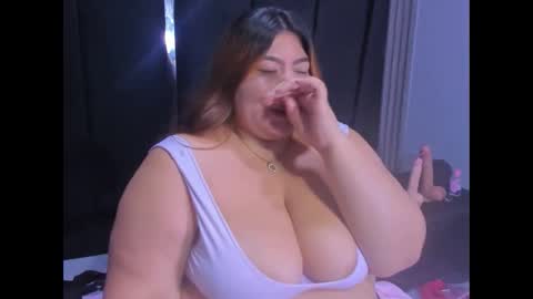 Snapshot of tiffanymonrow chatting on May 2026 01:30:02 PM TiffanyMonrow online show from May 2026 01:30:02 PM