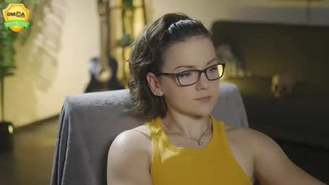 tiffanyriox online show from July 2026 01:54:01 AM