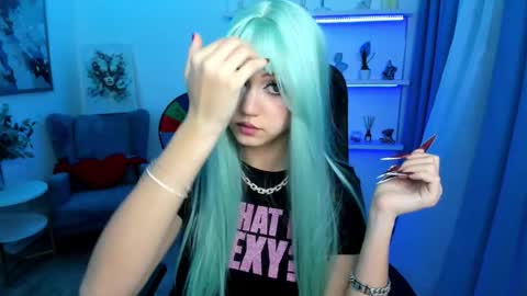 tiffanyyoun online show from March 2026 06:36:01 PM