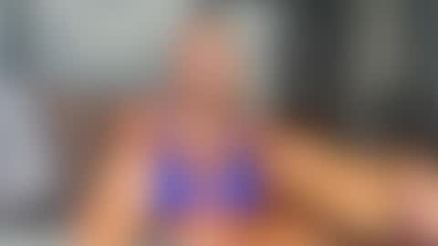 Tiffstreatsxoxo online show from July 2026 08:02:01 PM