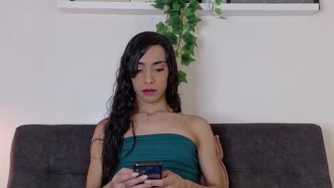 Tiffany  online show from February 2026 07:58:02 PM