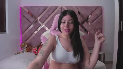 Ana online show from April 2026 04:04:01 PM