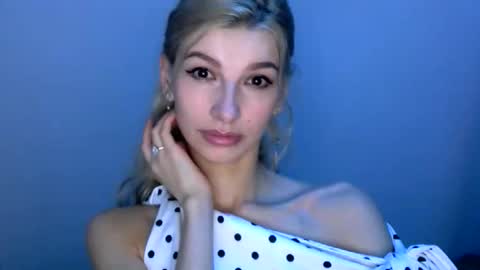 Ask me online show from May 2026 09:42:01 PM