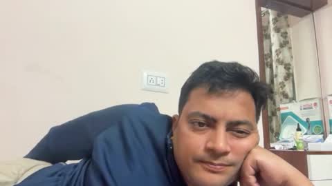 Snapshot of tigertinku chatting on November 2025 05:07:01 PM tigertinku online show from November 2025 05:07:01 PM
