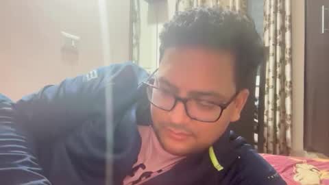 Snapshot of tigertinku chatting on November 2025 07:01:02 PM tigertinku online show from November 2025 07:01:02 PM