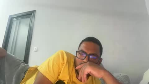 Snapshot of tigertinku chatting on May 2026 06:04:02 PM tigertinku online show from May 2026 06:04:02 PM