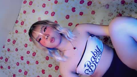 tight_elliana online show from April 2026 09:49:02 PM
