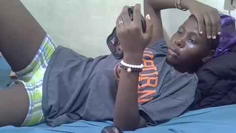 Snapshot of tight_pussie chatting on January 2026 02:44:01 PM tight_pussie online show from January 2026 02:44:01 PM