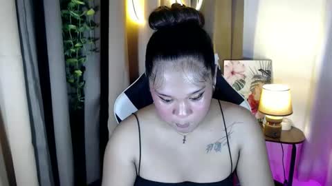 Kitti online show from October 2025 07:37:01 PM