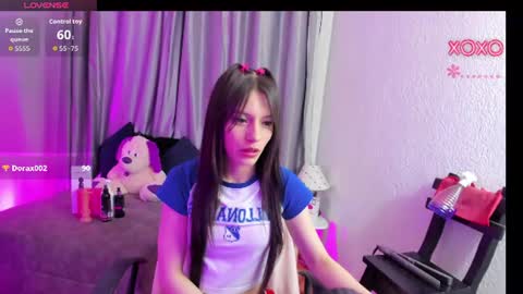tiinajonus_ online show from July 2026 04:54:01 AM