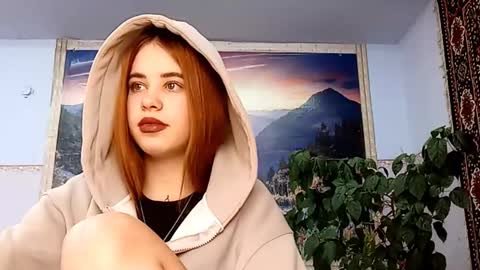 Snapshot of tillietruchan chatting on February 2026 08:07:02 AM Natalie online show from February 2026 08:07:02 AM