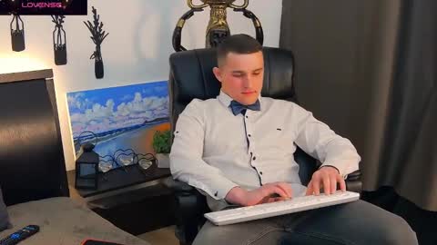 Snapshot of tim_mart chatting on February 2025 04:24:02 PM ask me online show from February 2025 04:24:02 PM