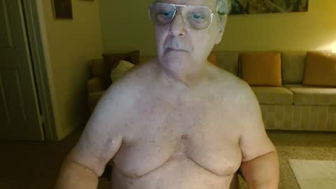 timealone120000 online show from December 2025 12:19:01 AM