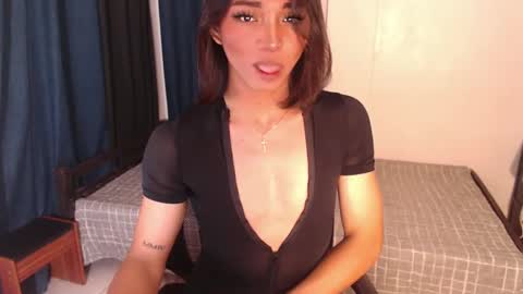 Tina online show from December 2024 10:15:02 PM