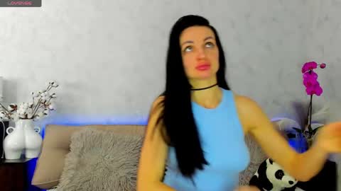 Tina online show from March 2026 12:00:01 PM