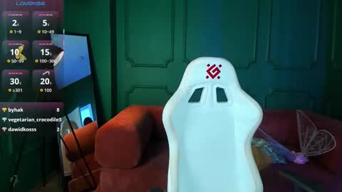 Snapshot of tina_tayllor__ chatting on January 2026 07:11:01 PM tina_tayllor__ online show from January 2026 07:11:01 PM