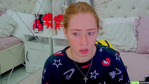 Tina online show from September 2025 04:16:01 AM